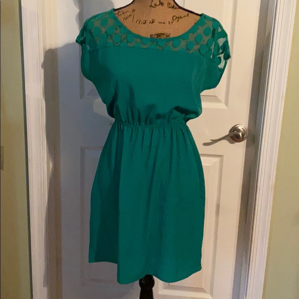 Women’s emerald green Soprano dress